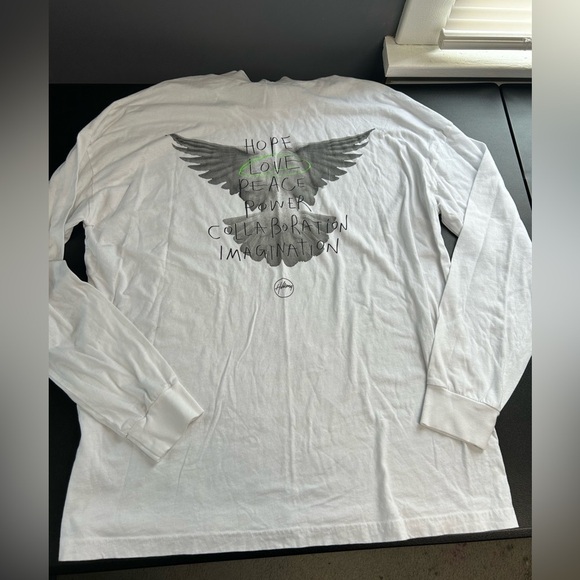 Media Collective London White Collaboration T-Shirt XL Hope Love Peace Wings - Picture 2 of 13